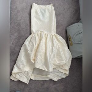 ASOS ButterCream Light Yellow Mermaid Skirt -NWT